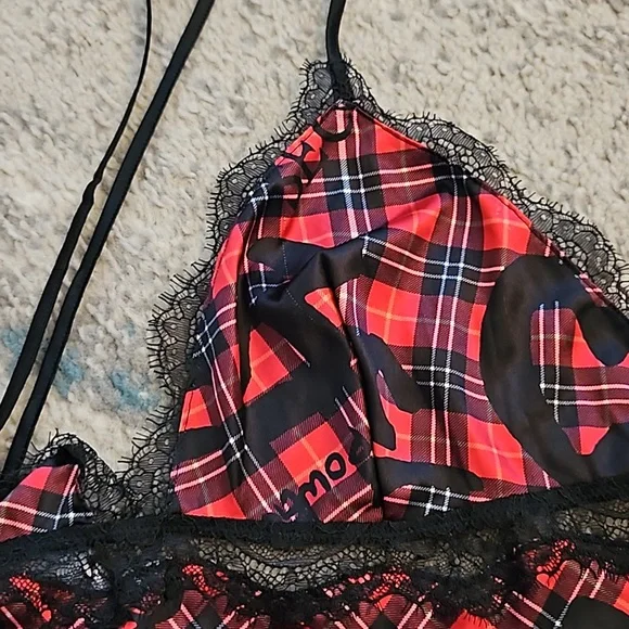 Victoria's Secret Woman's Red & Black Plaid Lace Chemise Slip Nightgown Sz:L EUC - Picture 4 of 6
